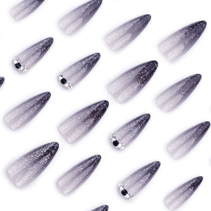 Glamorous artificial nails with sparkling accents Stornfield
