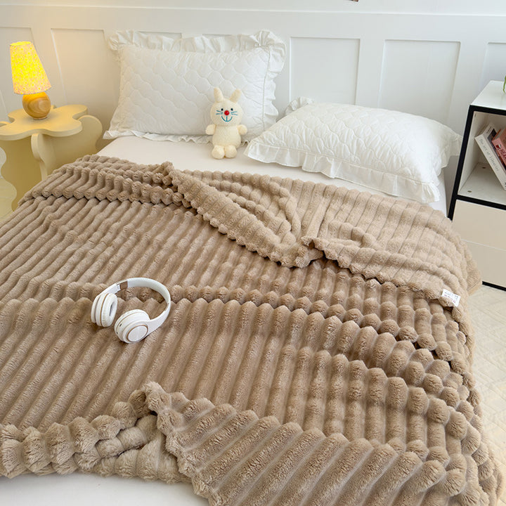 Women High-pile Cozy Blanket with Wave Pattern Stornfield