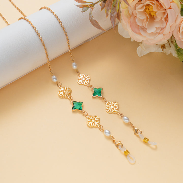 Elegant Gemstone and Pearl Eyewear Chain Stornfield