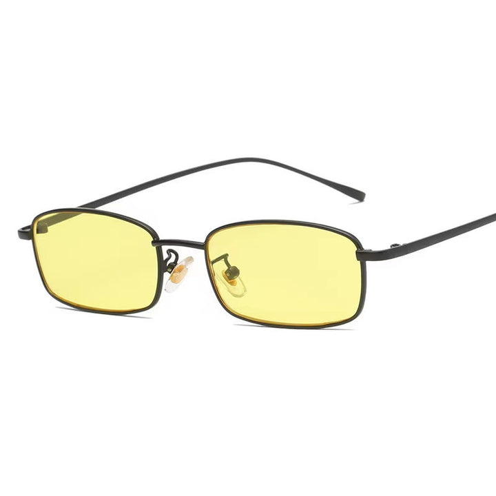 Ladies exclusive sunglasses with striking tortoiseshell pattern and sturdy frame Stornfield