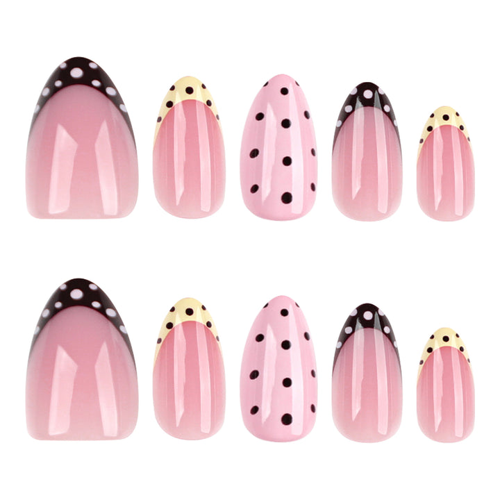 Artificial nail art in elegant design with creative accents Stornfield