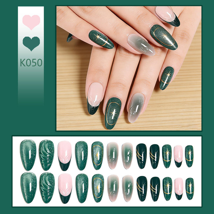 Artificial nails with luxurious metallic and glitter details Stornfield