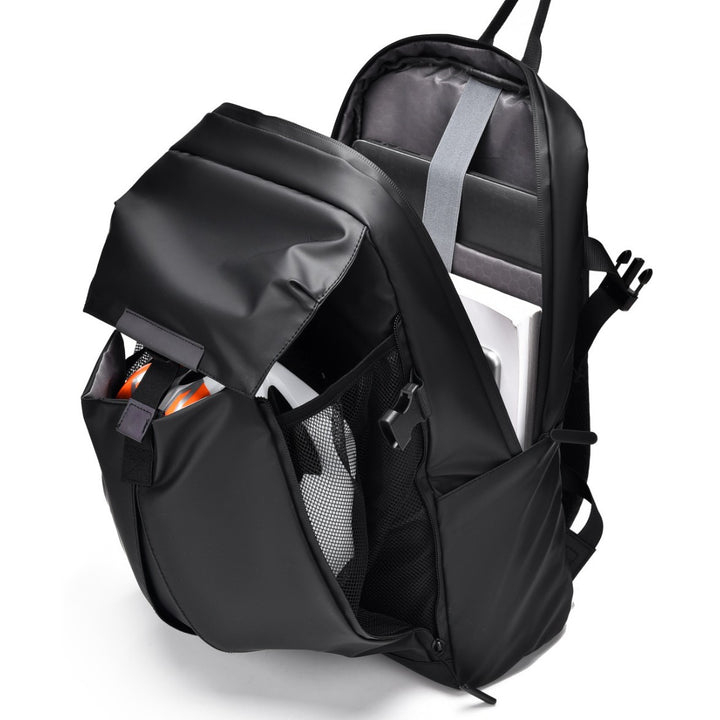 Versatile Tech-Enhanced Backpack Stornfield