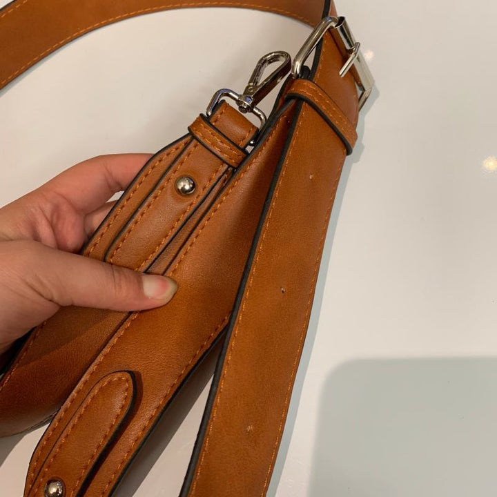 Spacious travel bag with practical carrying handles and adjustable shoulder strap Stornfield