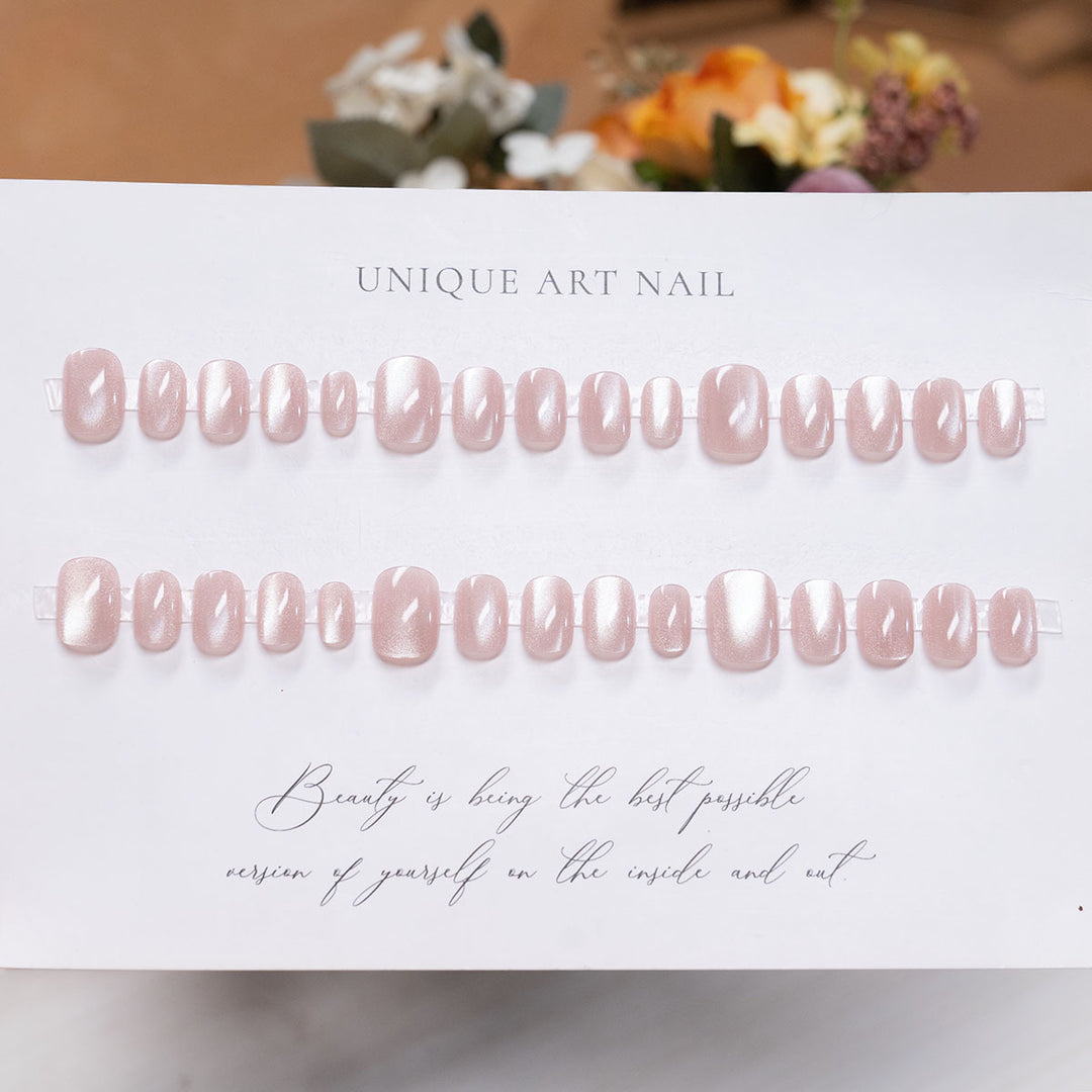 Elegant Press-On Nail Set with Glossy Finish  1791110649