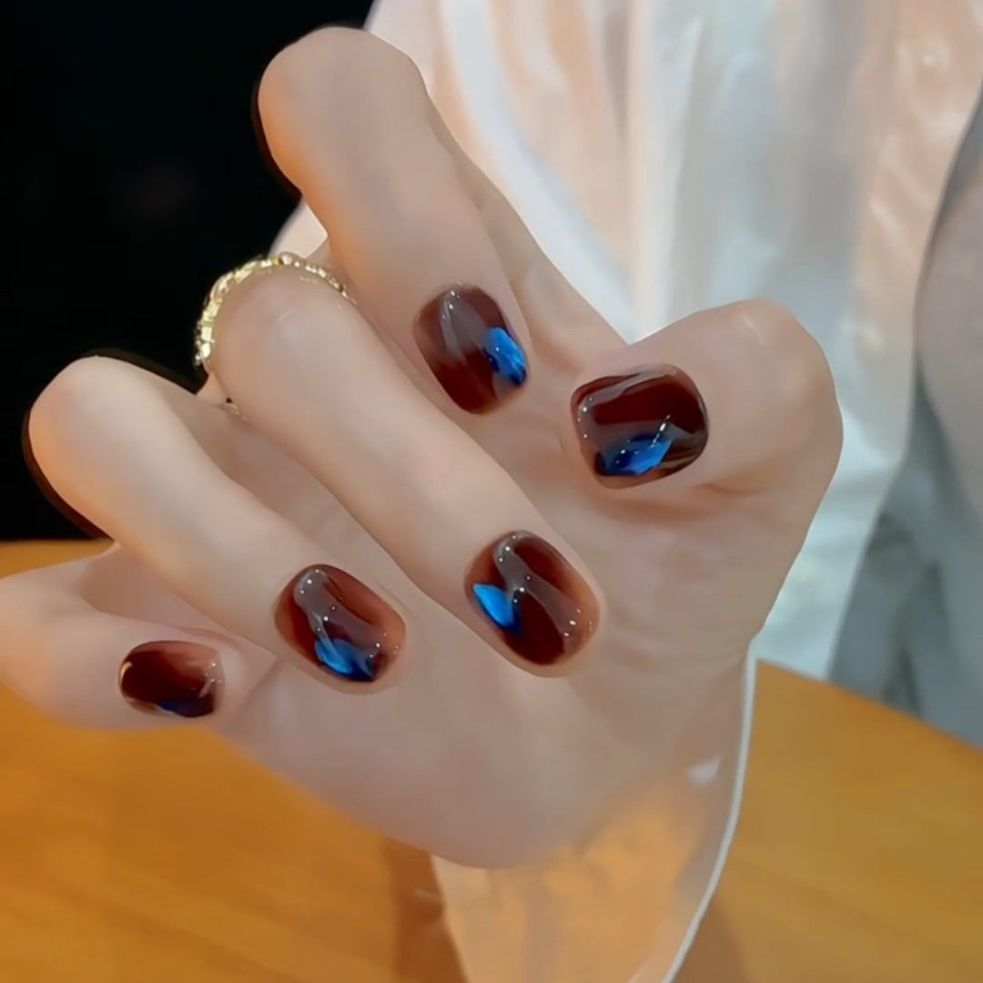 Artificial Nails in Modern Gradient Colors Stornfield