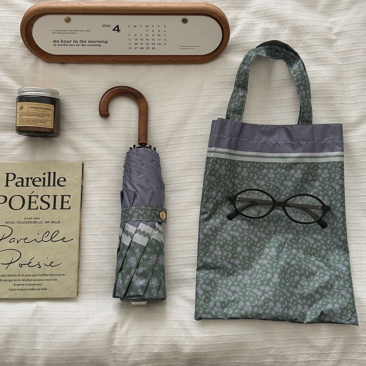 Women's eco-friendly shopping bag with integrated folding umbrella Stornfield