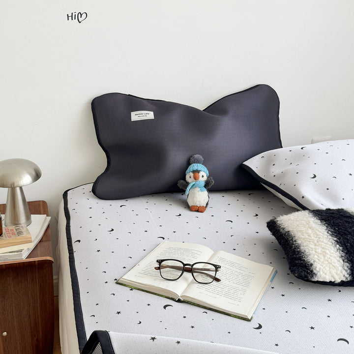 Decorative Bedding Set