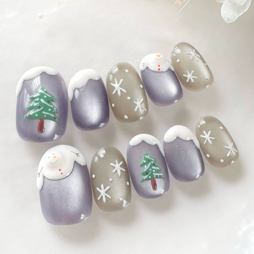 Holiday-Themed Press-On Nail Art Collection