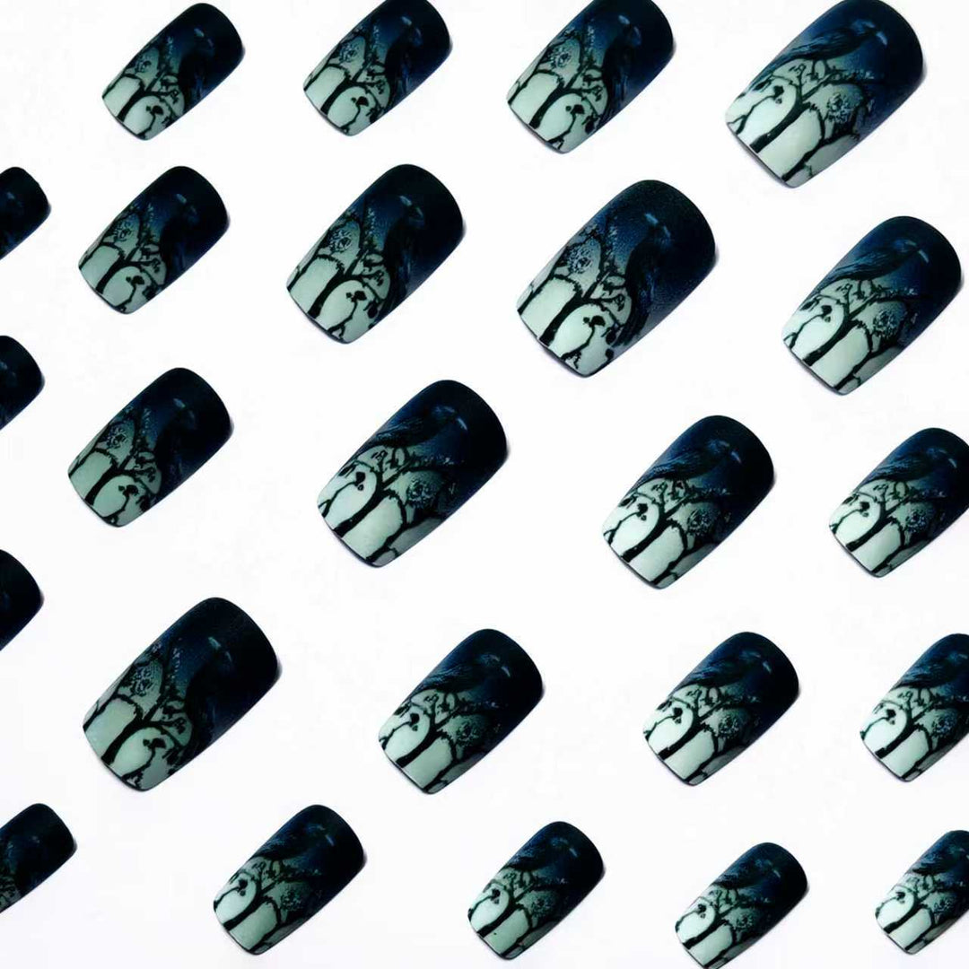 Creative skull and crow design artificial nails Stornfield