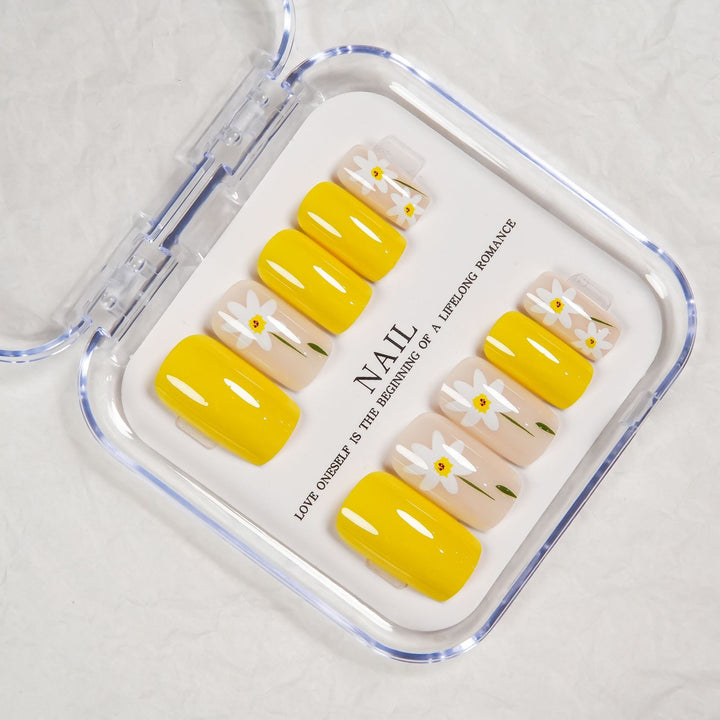 Floral Press-On Nail Set with Yellow Accent