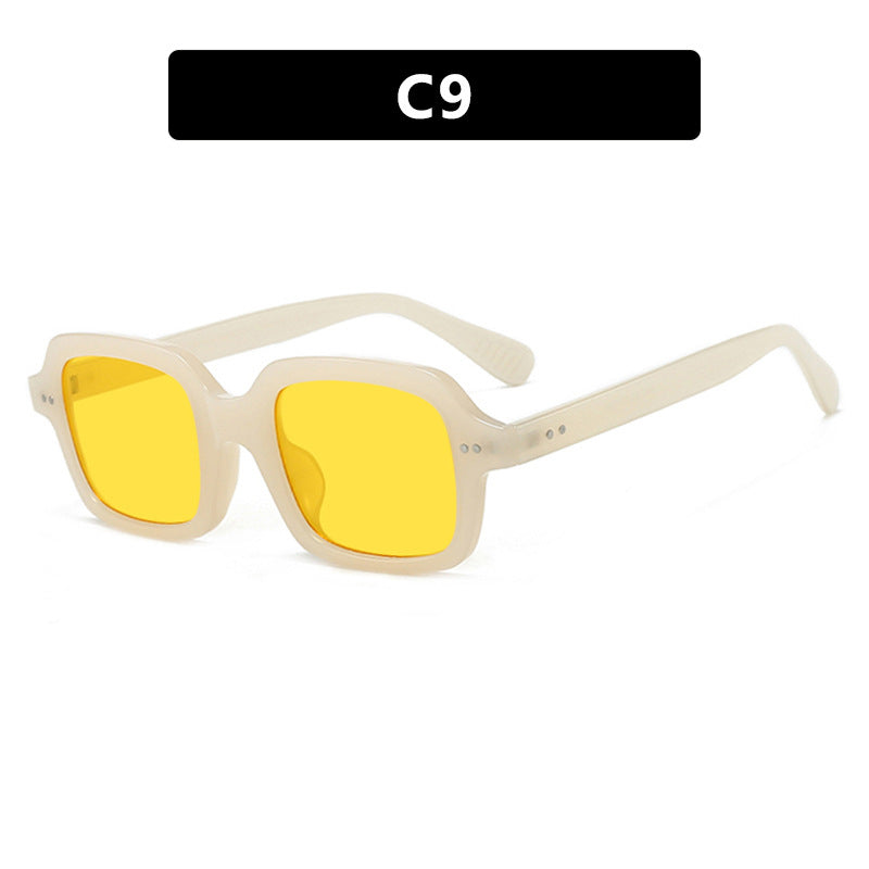 Ladies modern square sunglasses with wide frame and elegant design Stornfield