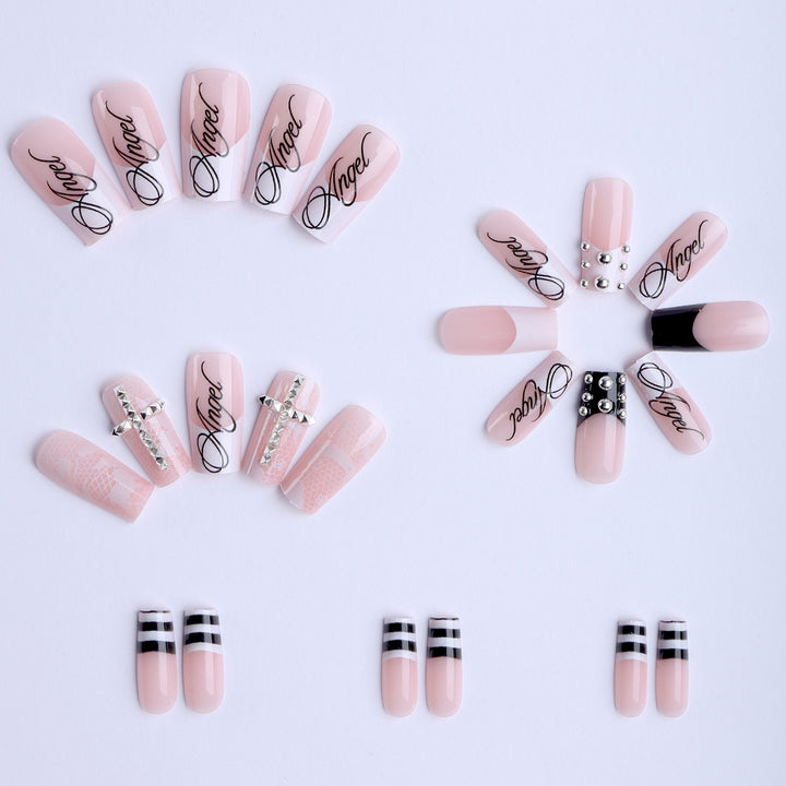 Artificial nails with glamorous 3D decorations Stornfield