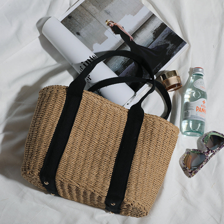 Durable basket bag with contrasting straps Stornfield