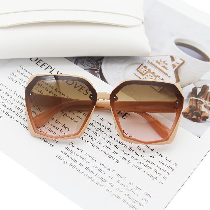 Ladies Designer Sunglasses in Elegant Hexagon Design Stornfield