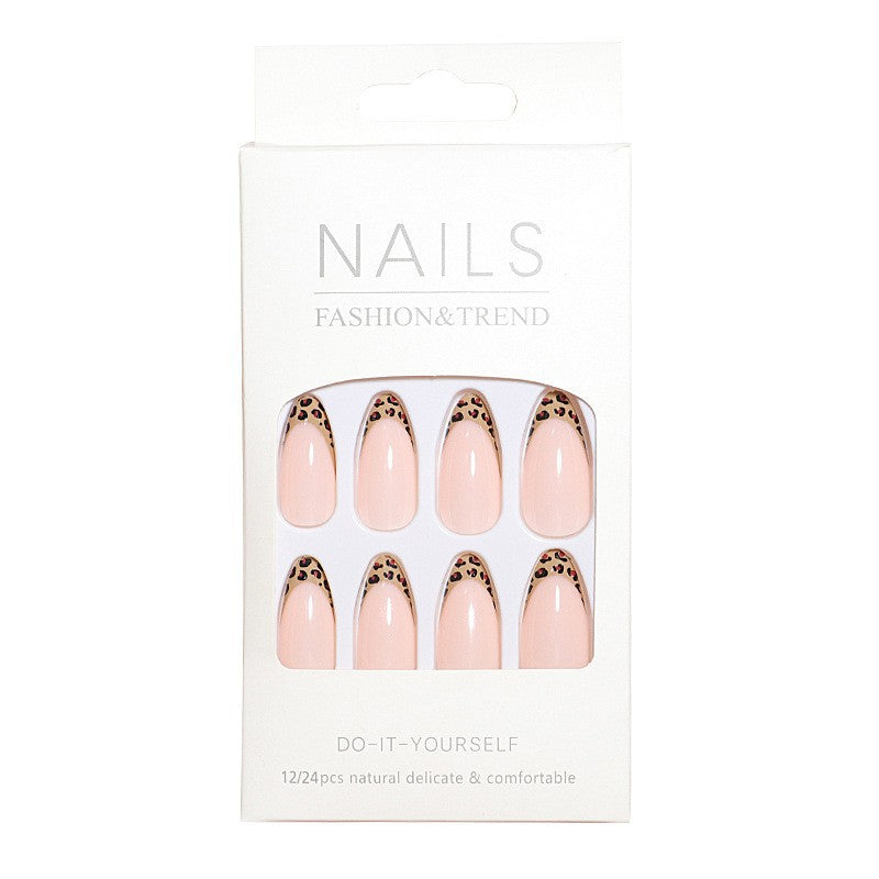 Stylish Press-On Nail Set Stornfield