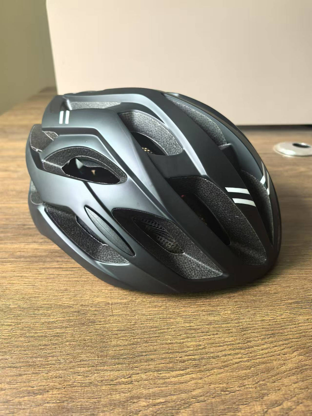 High-Performance Cycling Helmet Stornfield