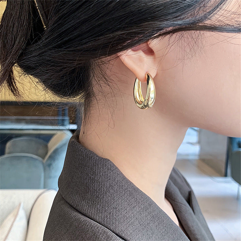 Modern Hoop Earrings with Geometric Design Stornfield