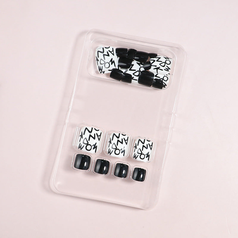 Artistic Floral Press-On Nail Art Set Stornfield