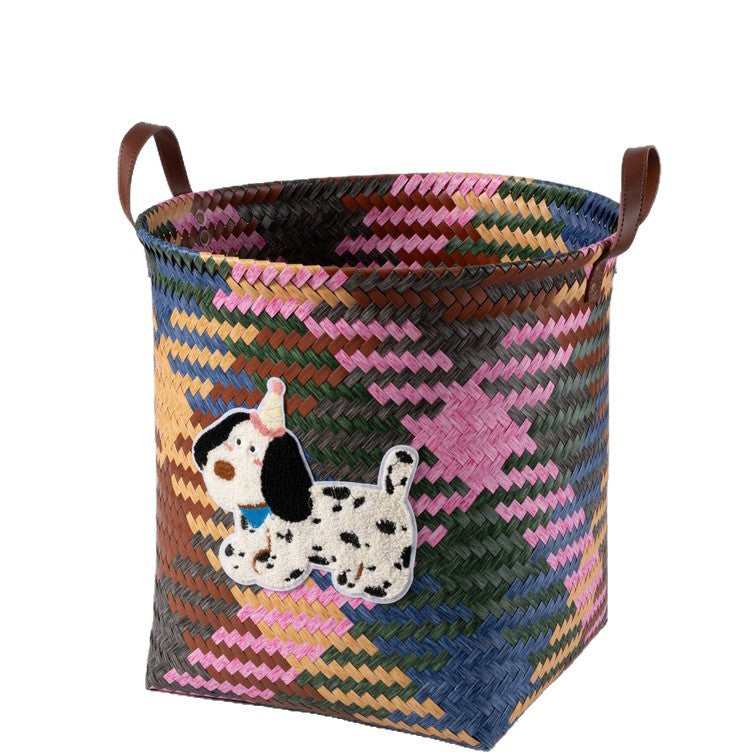 Handcrafted basket with animal pattern Stornfield
