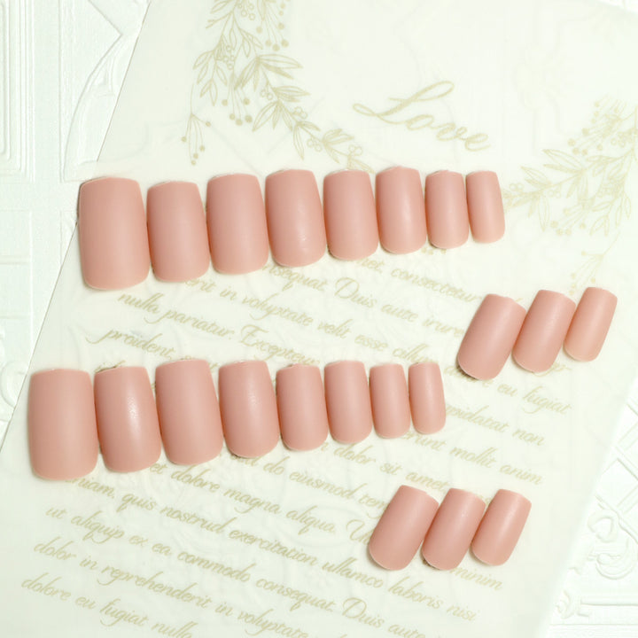 Reusable Matte Press-On Nail Set Stornfield