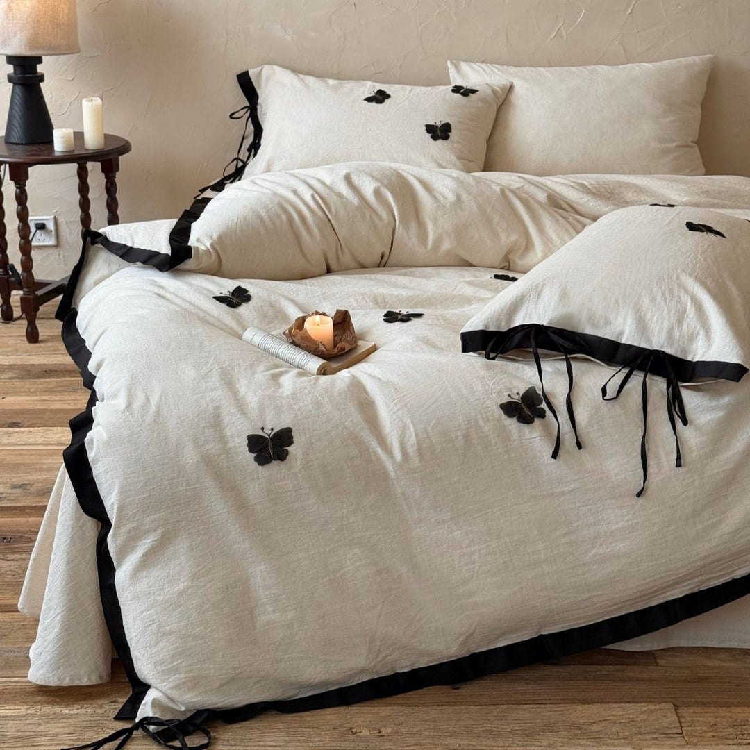 Linen-Blend Duvet Cover Set with Black Appliqué Motifs and Tie Closures