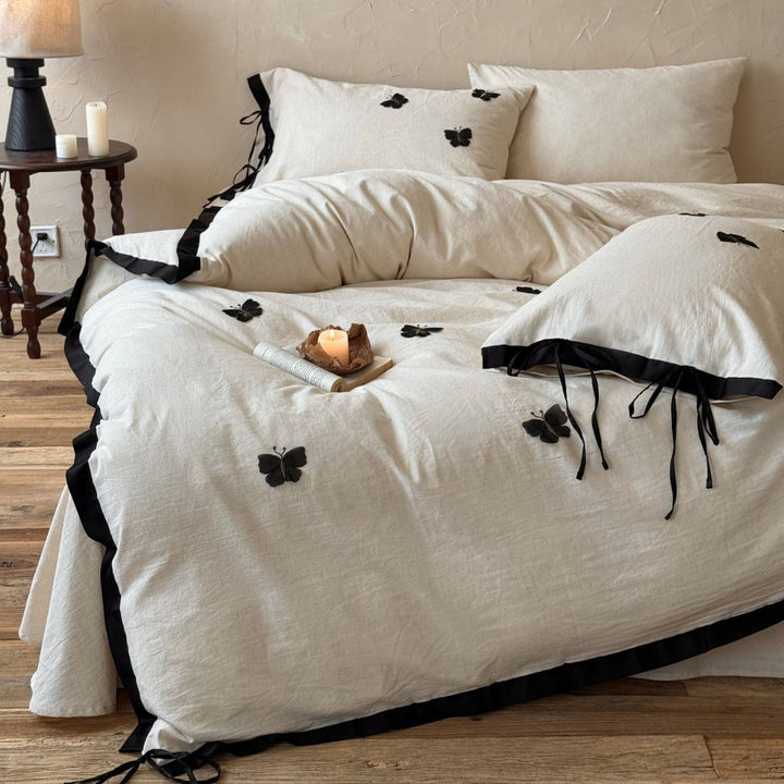 Linen-Blend Duvet Cover Set with Black Appliqué Motifs and Tie Closures