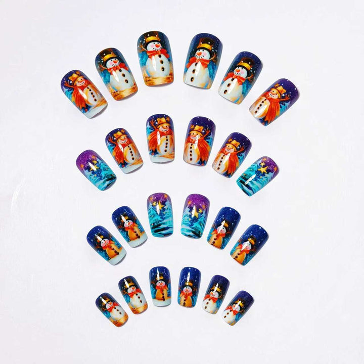 Artificial nails with cheerful snowman design Stornfield