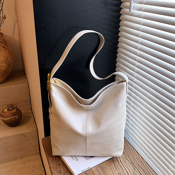 Minimalist Leather Shoulder Bag