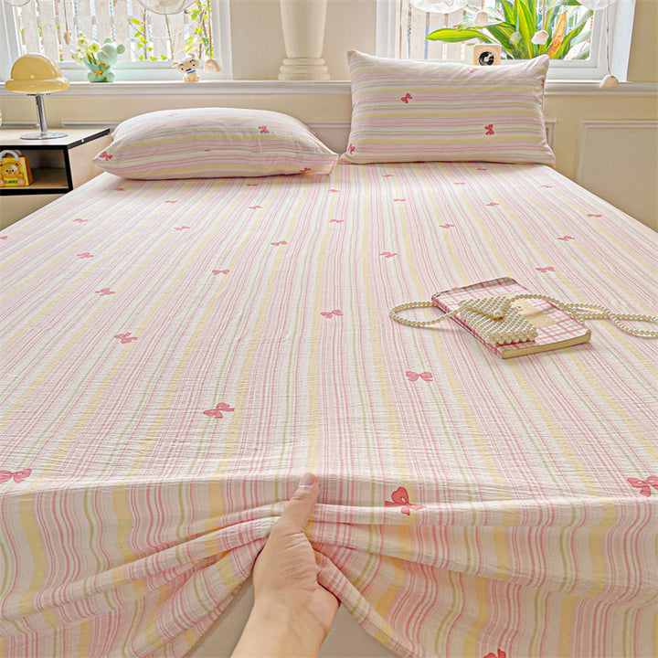 Cartoon-Themed Fitted Bed Sheet Set