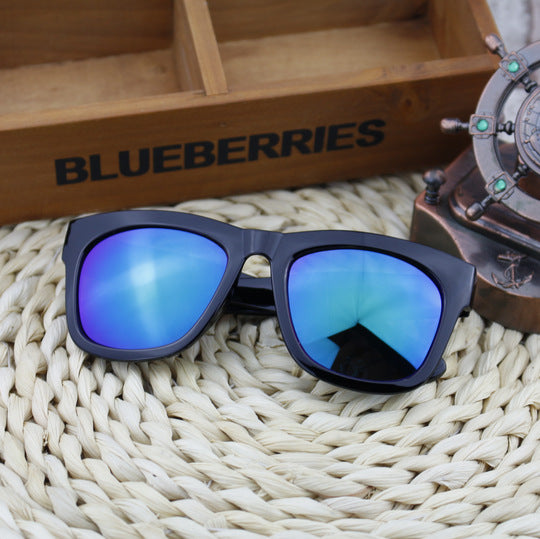 Women's sporty sunglasses with polarized lenses Stornfield