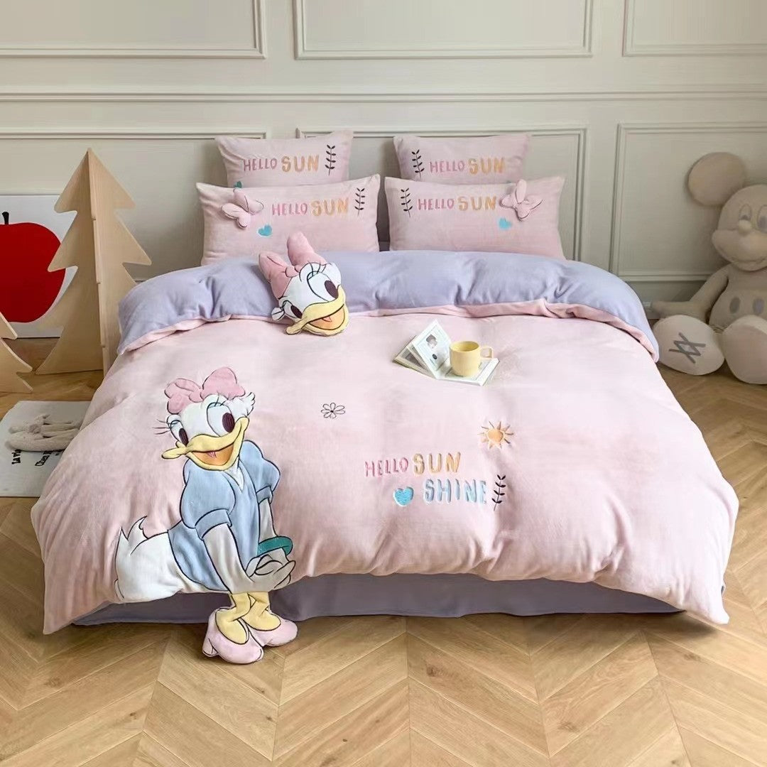 Cute quilted bedding set with plush bear applique and strawberry motif