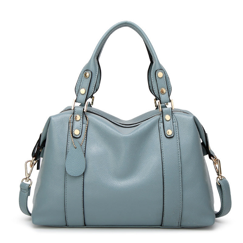 Versatile handbag with removable shoulder strap Stornfield
