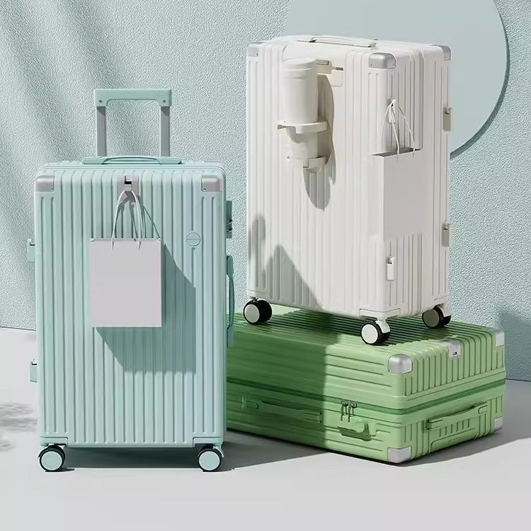 Unisex Durable Lightweight Multi-Directional Spinner Suitcase Stornfield