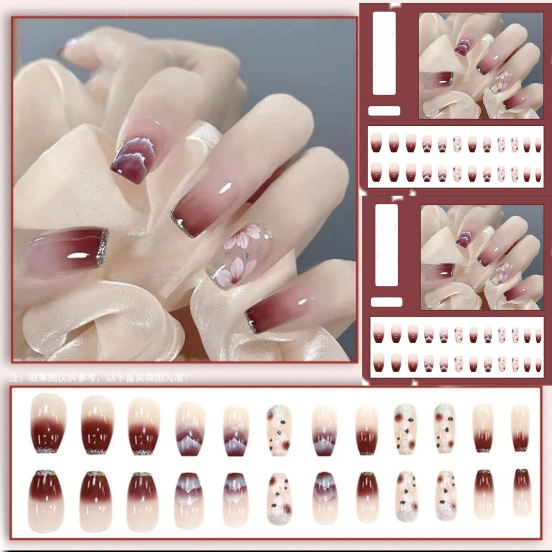 Elegant Nail Art with Gloss Finish Stornfield