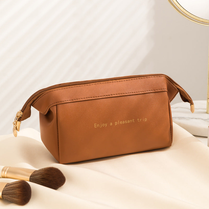 Travel-Friendly Makeup Pouch Stornfield