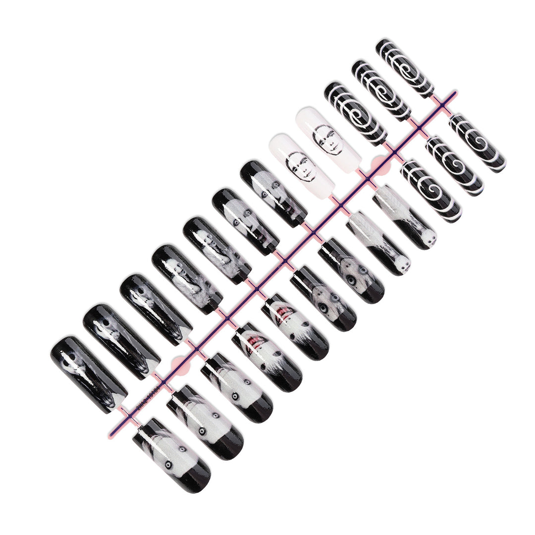 Creative nail art set with spooky design motifs Stornfield
