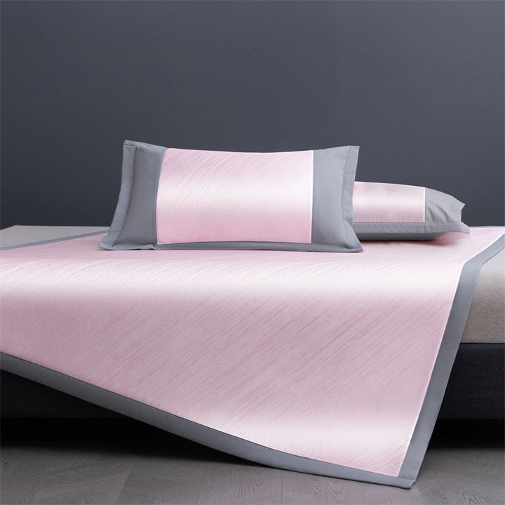 Women's Luxurious Bedspread with Elegant Two-Tone Design Stornfield