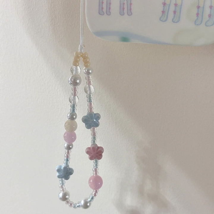 Flower-Inspired Beaded Phone Lanyard Stornfield