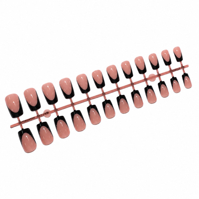 Premium Artificial Nails with Stylish Design Stornfield