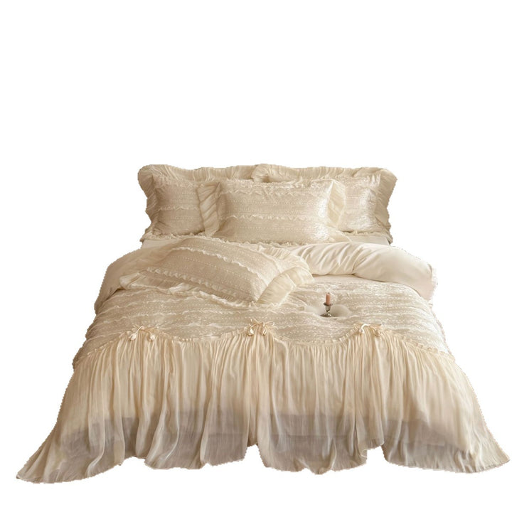 Romantic bedding set with ruffles, lace and pleats
