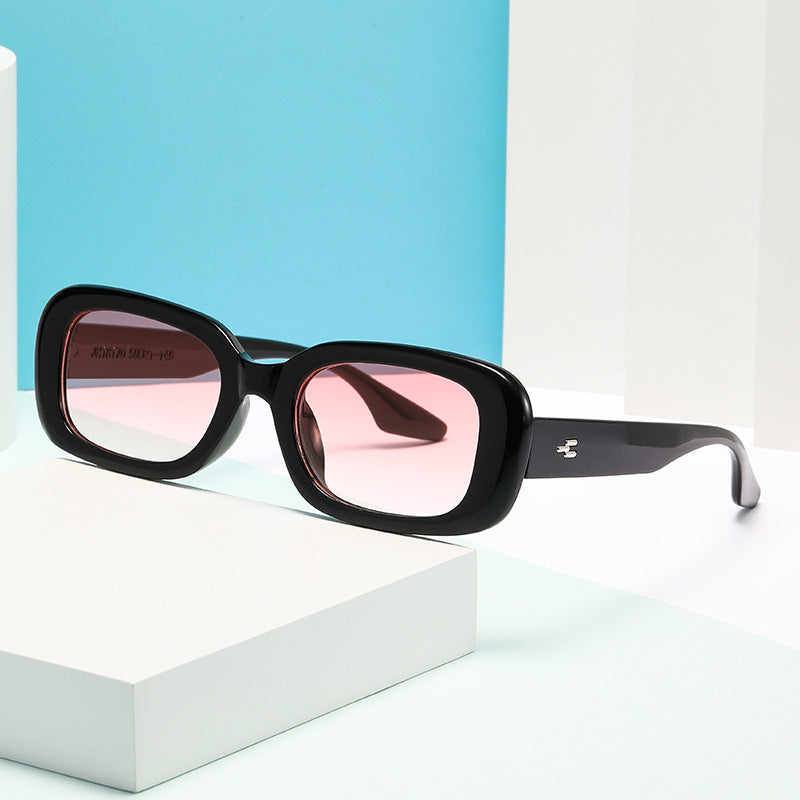 Women's fashionable square sunglasses with wide frame and UV protection Stornfield