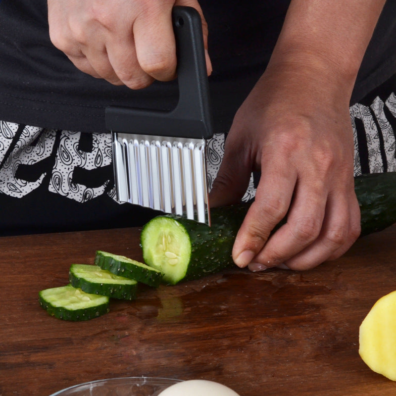 Multifunctional dough cutter with ergonomic handle Stornfield