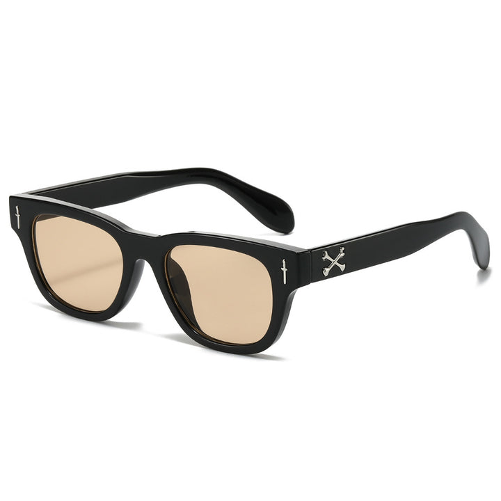 Retro-Inspired Bold Frame Sunglasses Stornfield