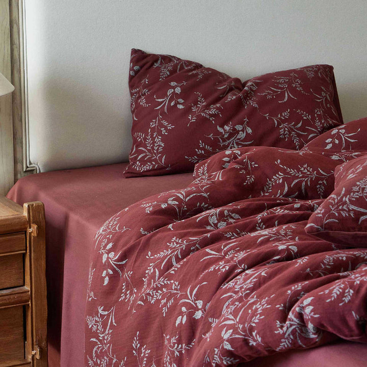 Linen-Cotton duvet cover set with paisley jacquard and reversible function