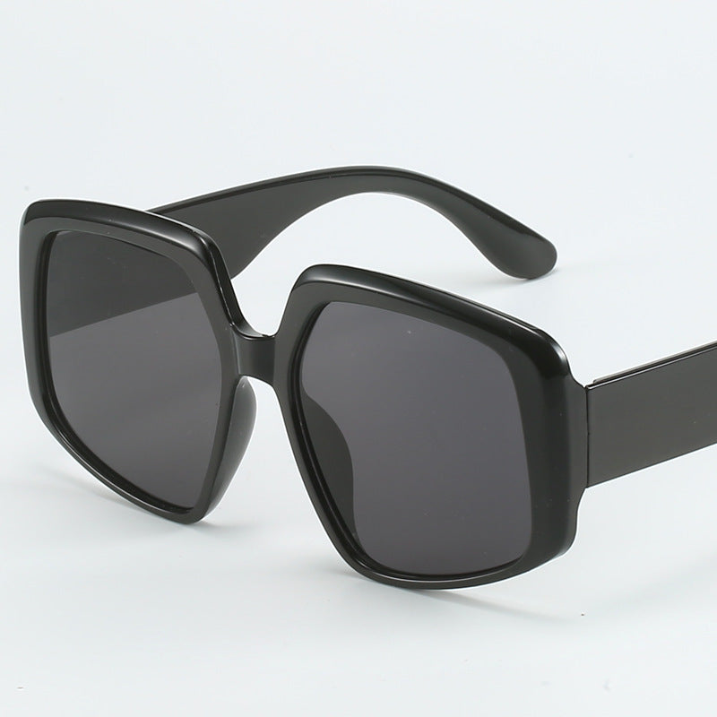 Women's modern square sunglasses with high-quality UV protection technologies Stornfield