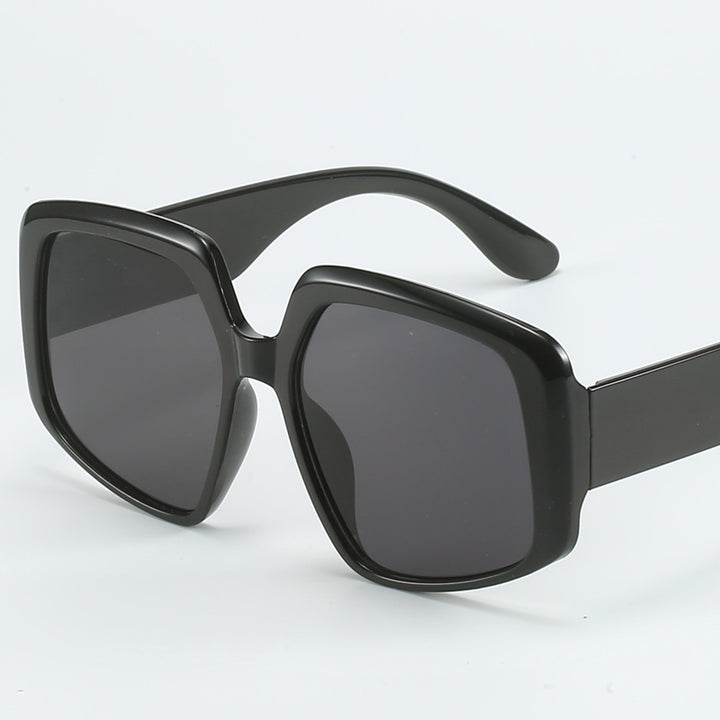 Women's modern square sunglasses with high-quality UV protection technologies Stornfield