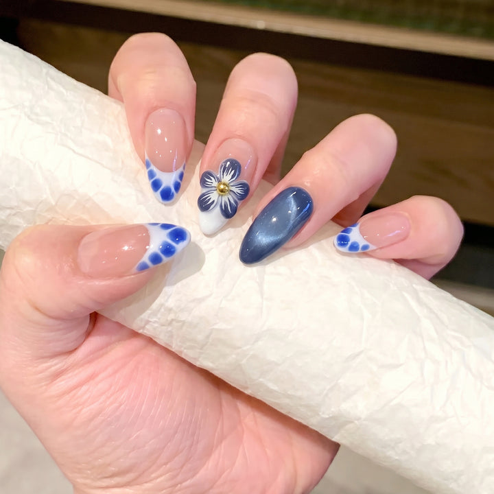 Artistic Press-On Nail Set with Floral and Geometric Accents Stornfield