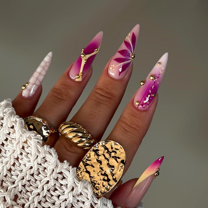 Exquisite Artificial Nails with Glamorous Accents Stornfield