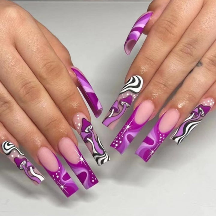 Artificial nails in modern abstract design Stornfield
